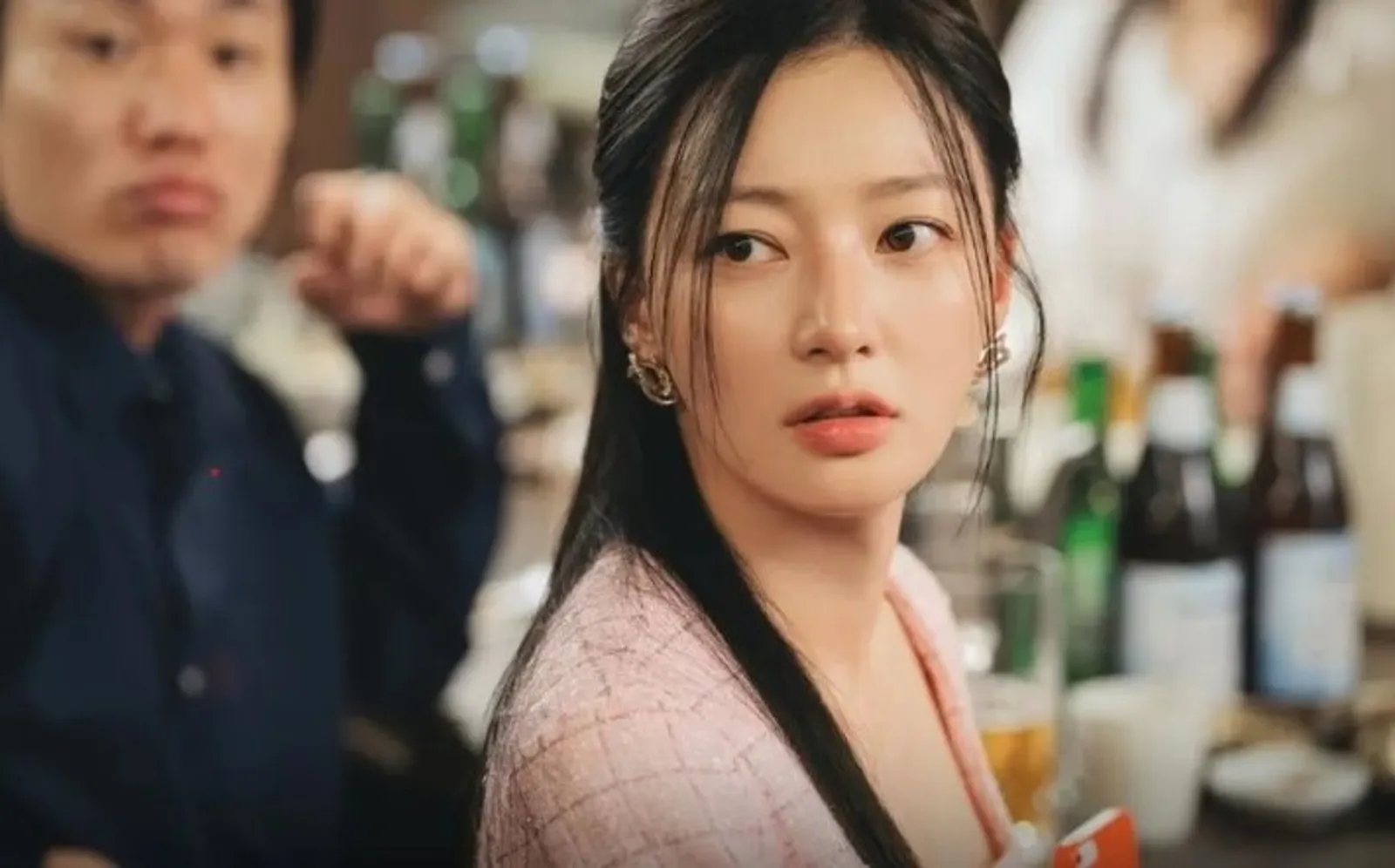 Kronologi Song Ha Yoon yang Dituduh Bullying di Puncak Kariernya