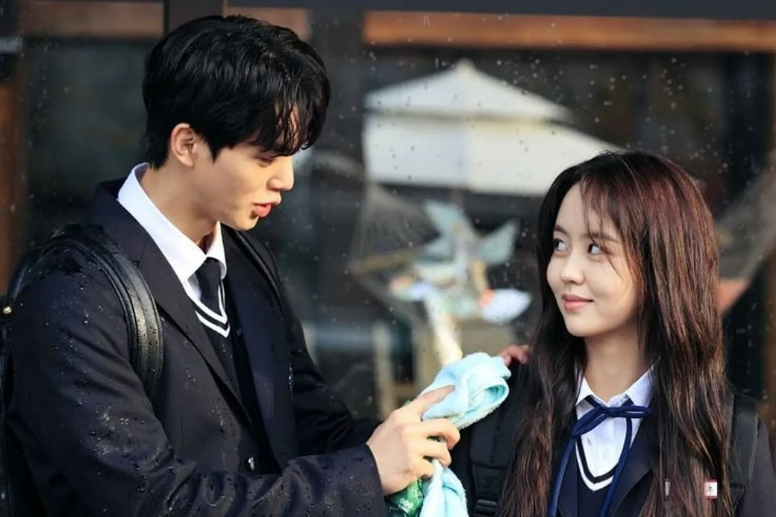 Sering Dijodohkan Penggemar, Ini 5 Pasangan Song Kang di K-Drama