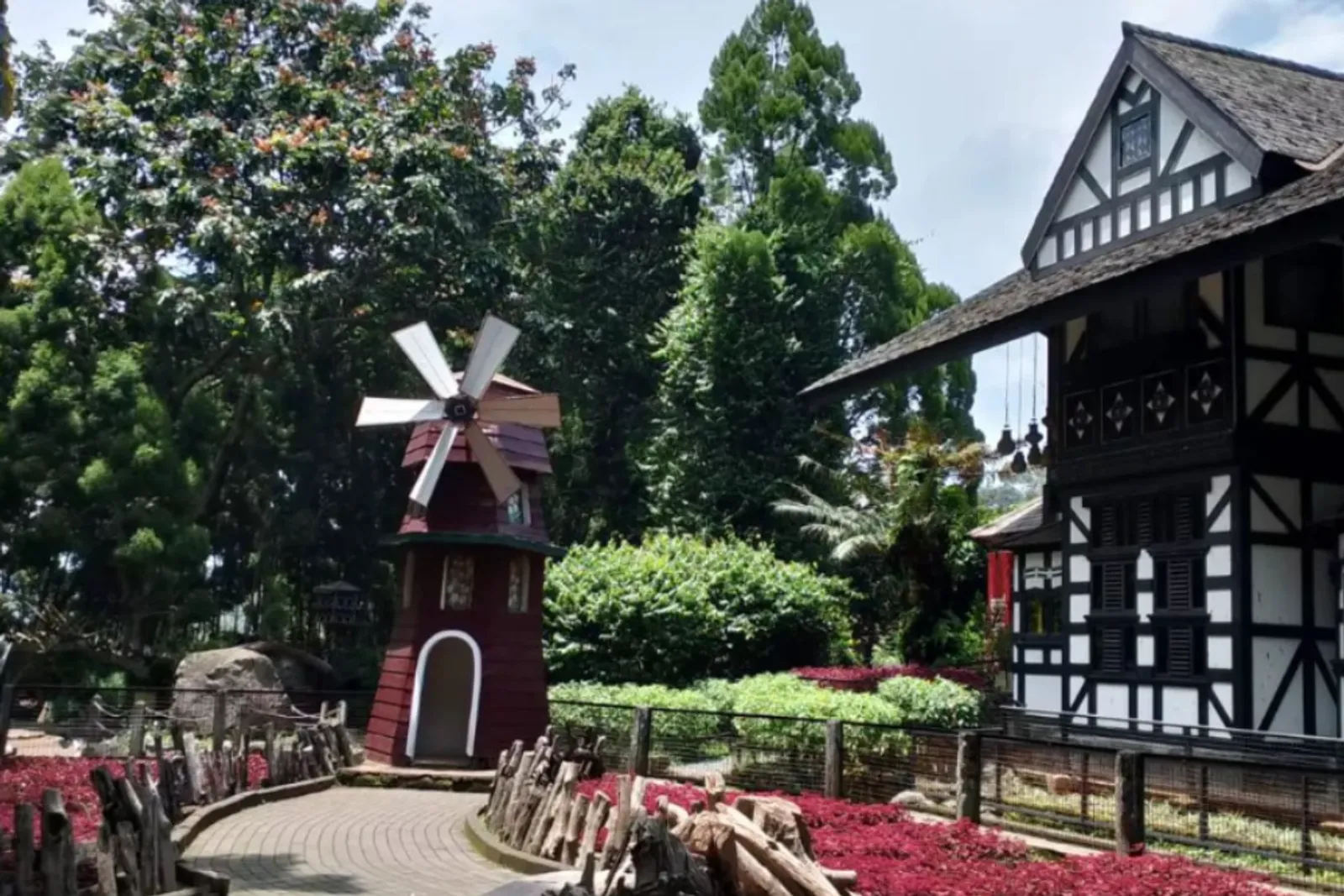 5 Tempat Wisata di Bandung Seperti Luar Negeri yang Murah