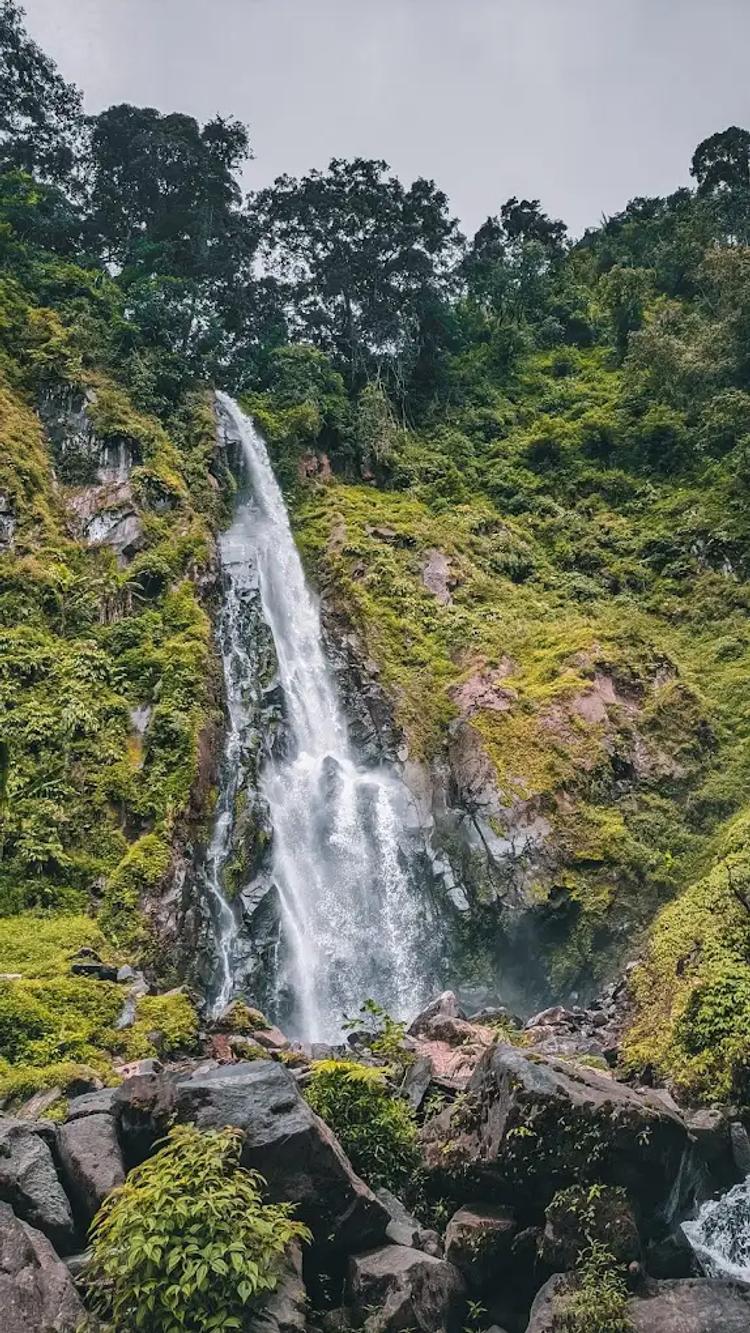 Wisata Curug Lawe di Kota Semarang