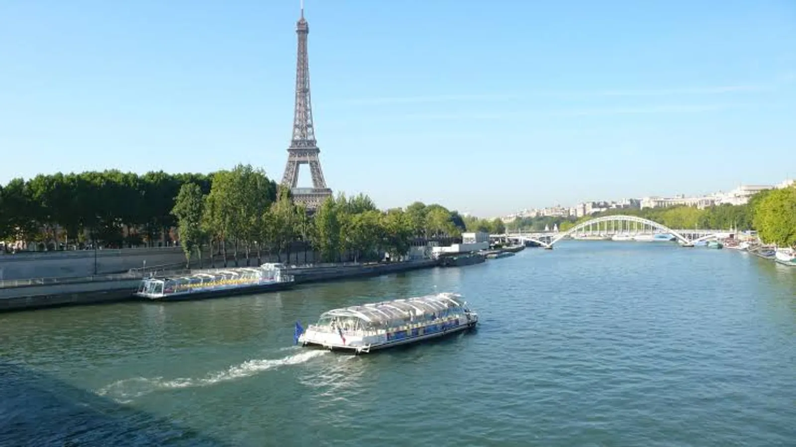 10 Tempat Wisata di Paris, Prancis, Romantis dan Memesona!