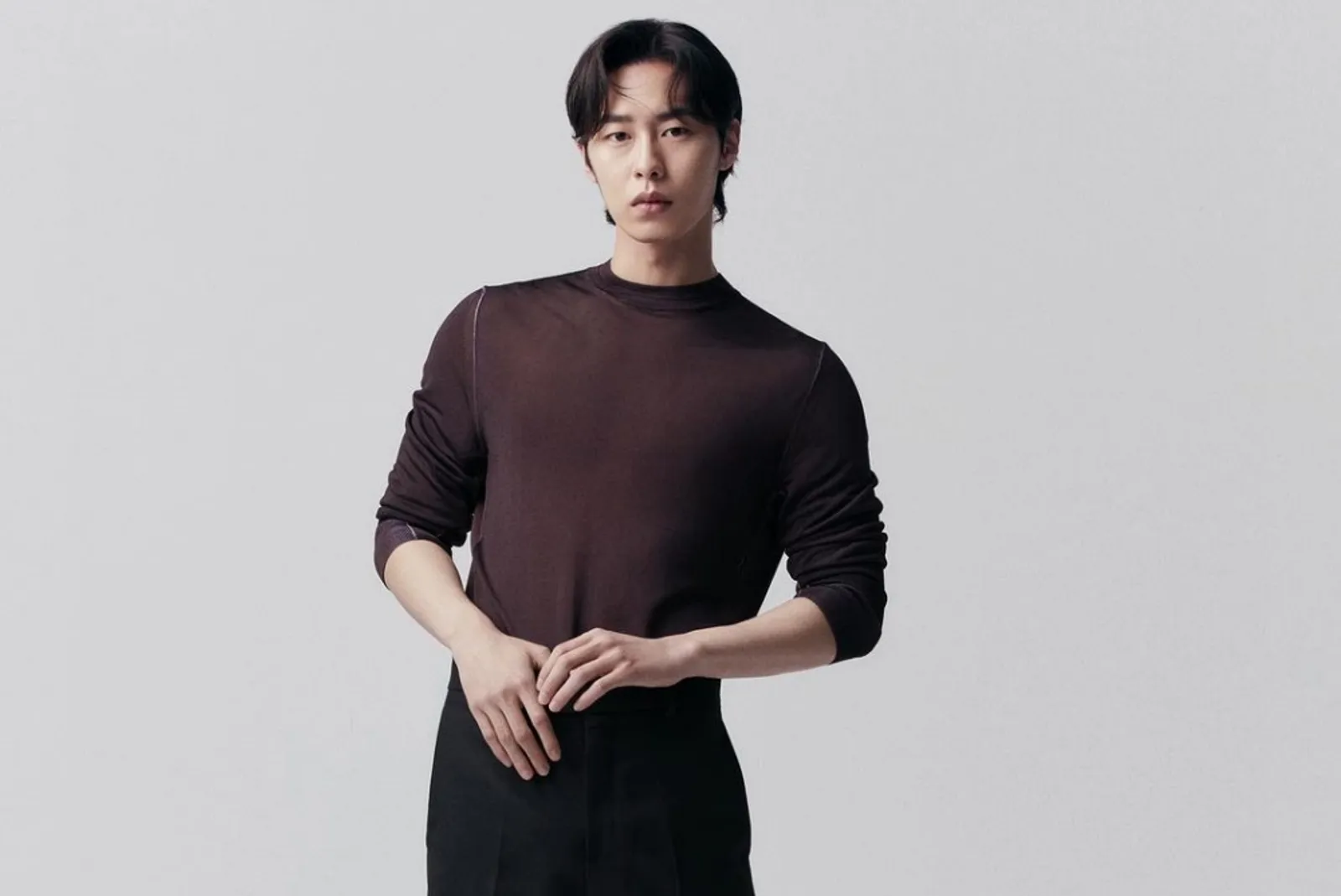 5 Fakta Keluarga Lee Jae Wook, Masih Kagum Lihat Sang Aktor di TV