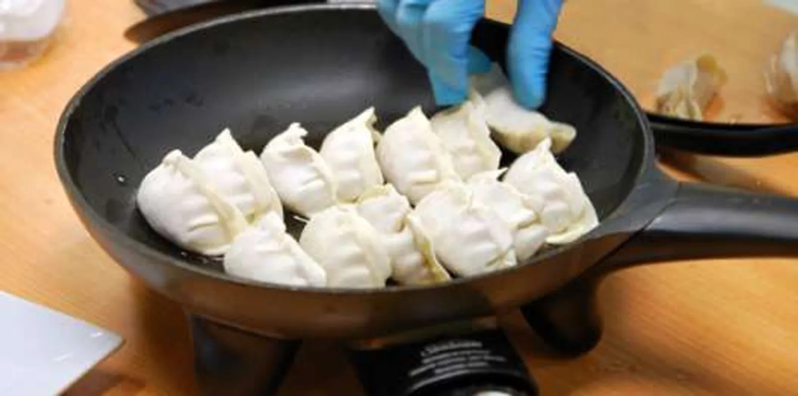 5 Perbedaan Gyoza dan Mandu, Serupa Tapi Tak Sama