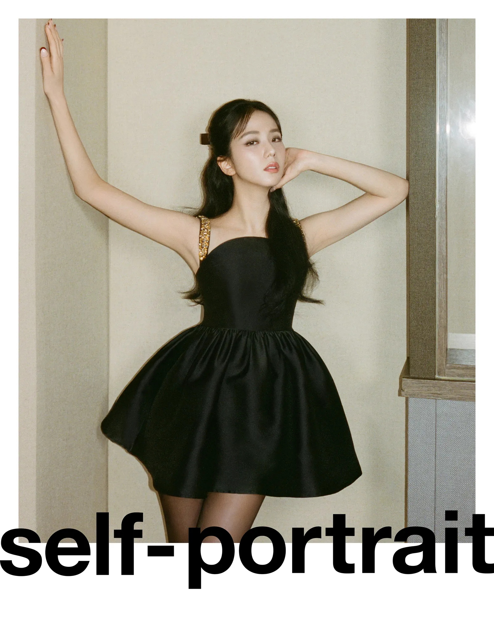 Jisoo 'BLACKPINK' Tampil Mewah di Kampanye Terbaru Self-Portrait