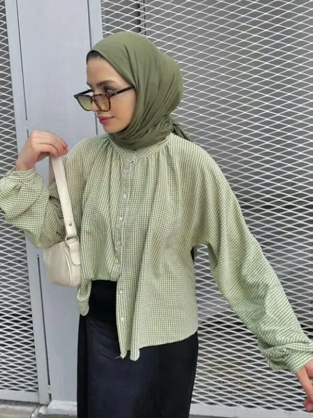 Baju Warna Sage Green Cocok dengan Jilbab Warna Apa? Ini Pilihannya