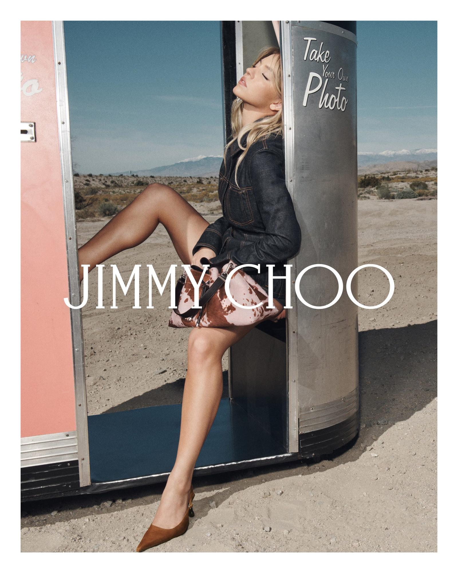 Sydney Sweeney Ikut Tren 'Pantless' di Kampanye Musim Panas Jimmy Choo