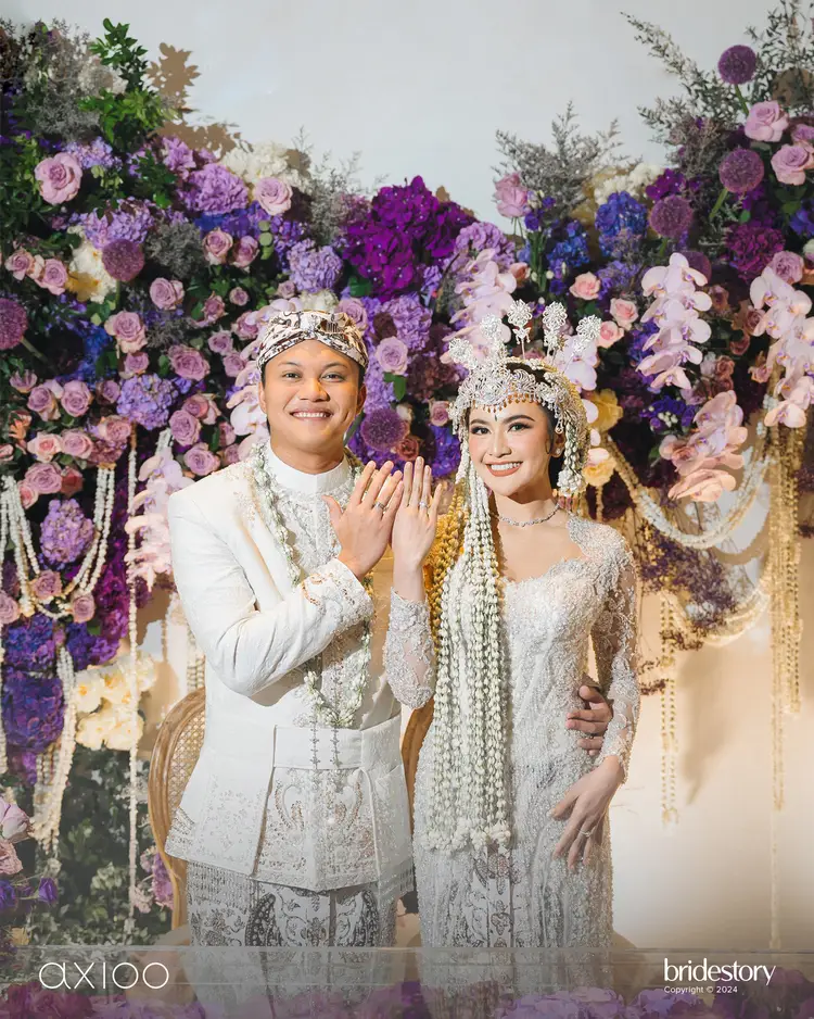 Akad Nikah Mahalini & Rizky Febian Pakai Busana Pengantin Adat Sunda