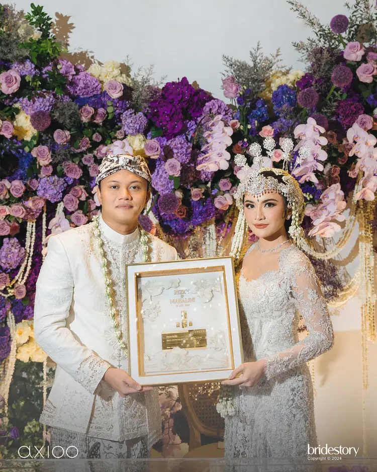 Akad Nikah Mahalini & Rizky Febian Pakai Busana Pengantin Adat Sunda