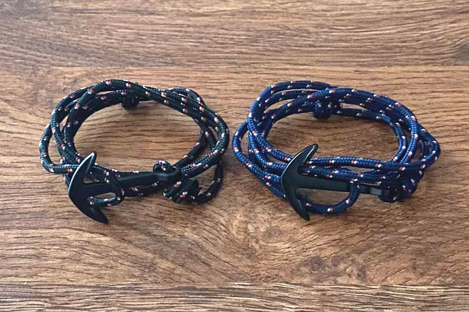 Cara Membuat Gelang Persahabatan dari Berbagai Bahan, Gampang Banget!