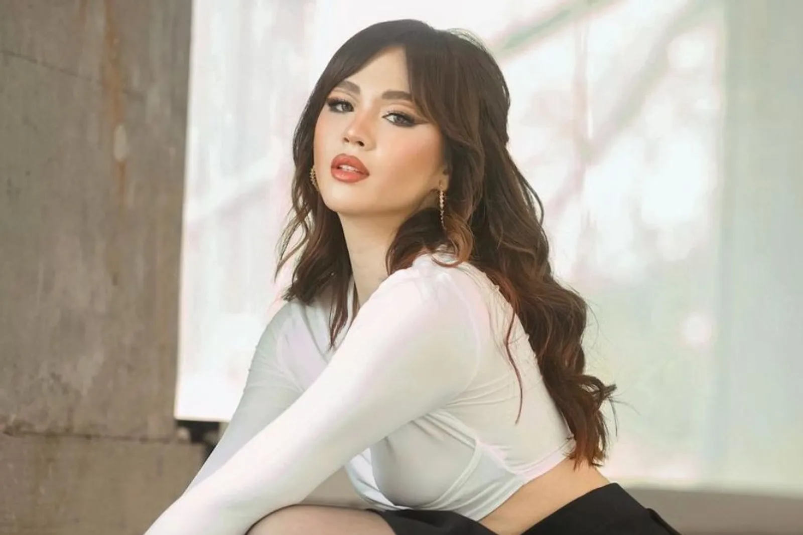 Glamour Makeup A la Janella Salvador, Aktris Papan Atas Filipina