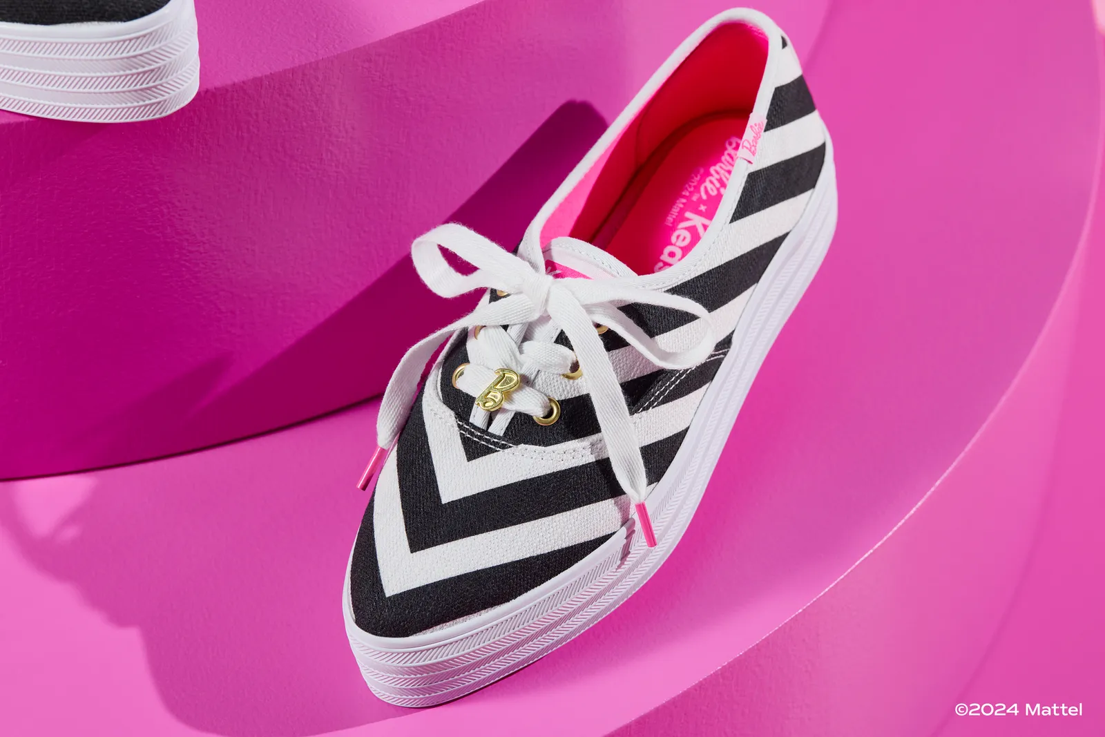 Keds Rilis Koleksi Kapsul 'Barbie™ x Keds' dengan Gaya Ikonik