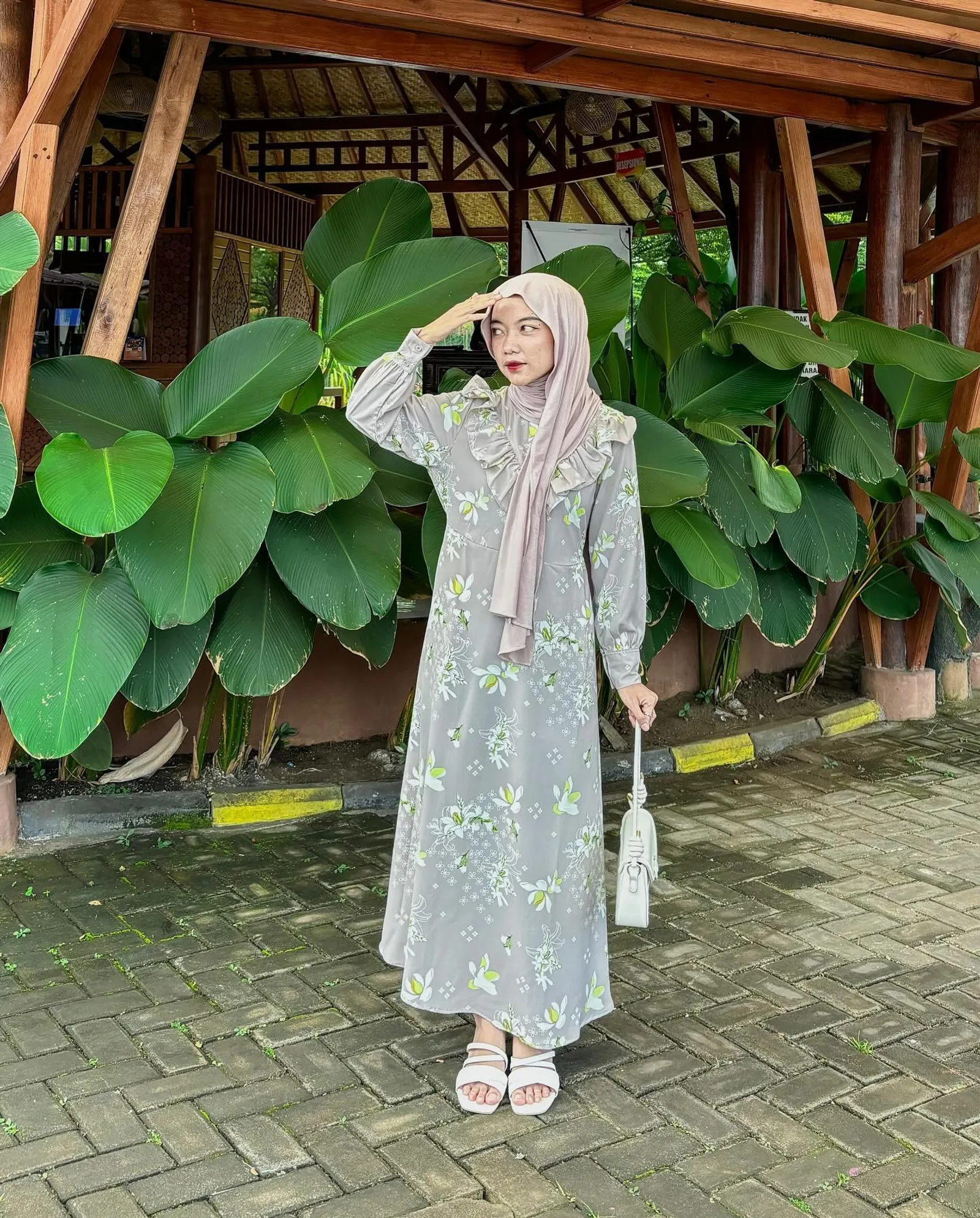 8 Model Baju Gamis yang Lagi Trend Sekarang, Anggun!