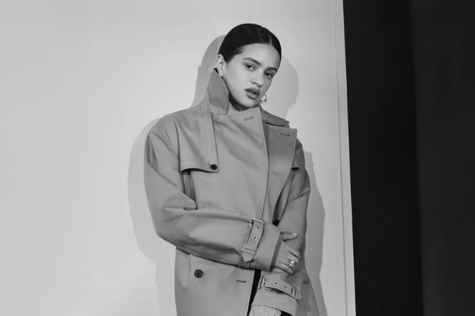 Rosalía Resmi menjadi Global Ambassador Terbaru Dior
