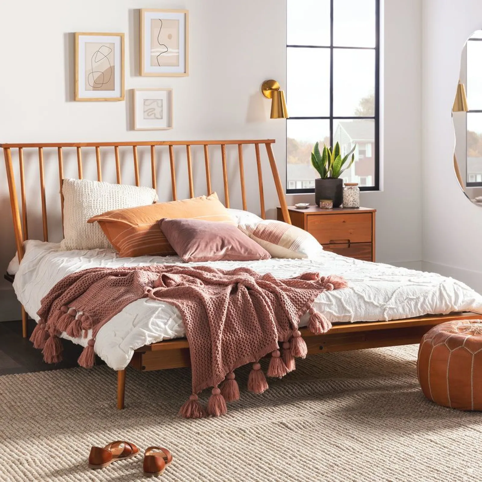4 Tips Memilih Bed Frame yang Cocok untuk Kamar Tidur