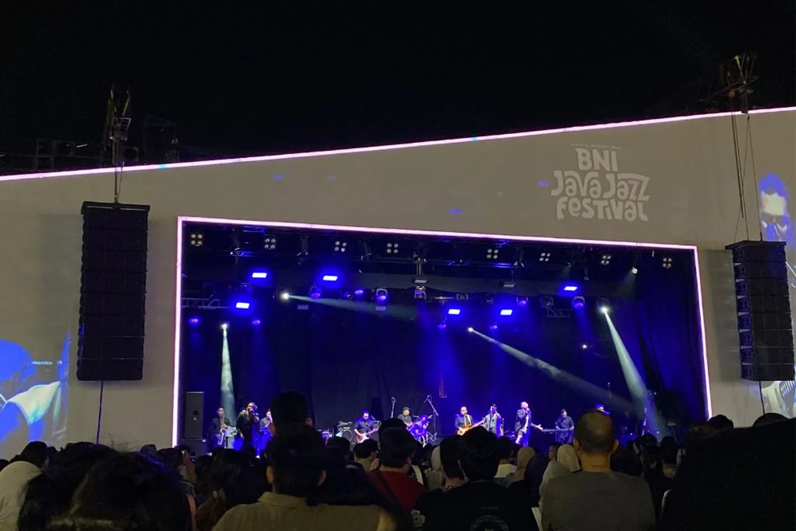 Serunya Sing A Long Bareng Indonesian Singers di BNI Java Jazz 