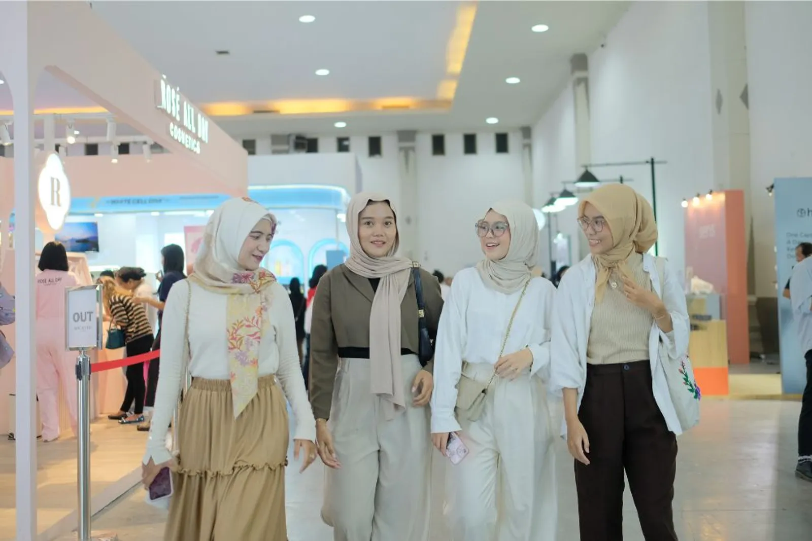 Butuh Inspirasi? Ini Outfit Para Pengunjung BFA Yogya Day 2