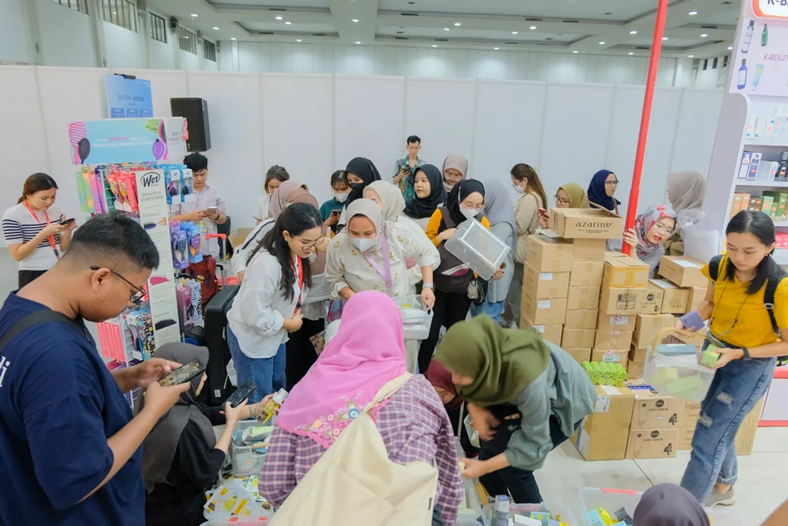 Potret Momen Keseruan Jastiper di BeautyFest Asia Yogyakarta 2024