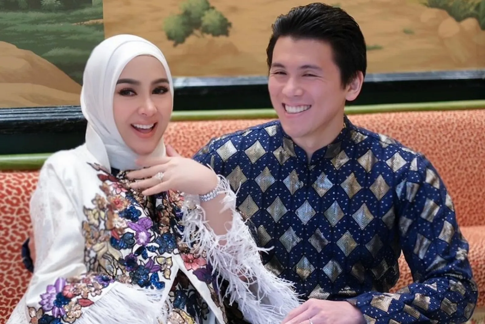 Sempat Keguguran, Ini Perjalanan Kehamilan Syahrini yang Tak Mudah