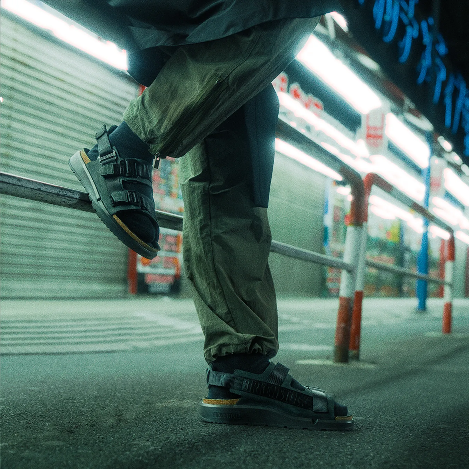 BIRKENSTOCK Rilis Sandal yang Terinspirasi dari Distrik di Kota Tokyo