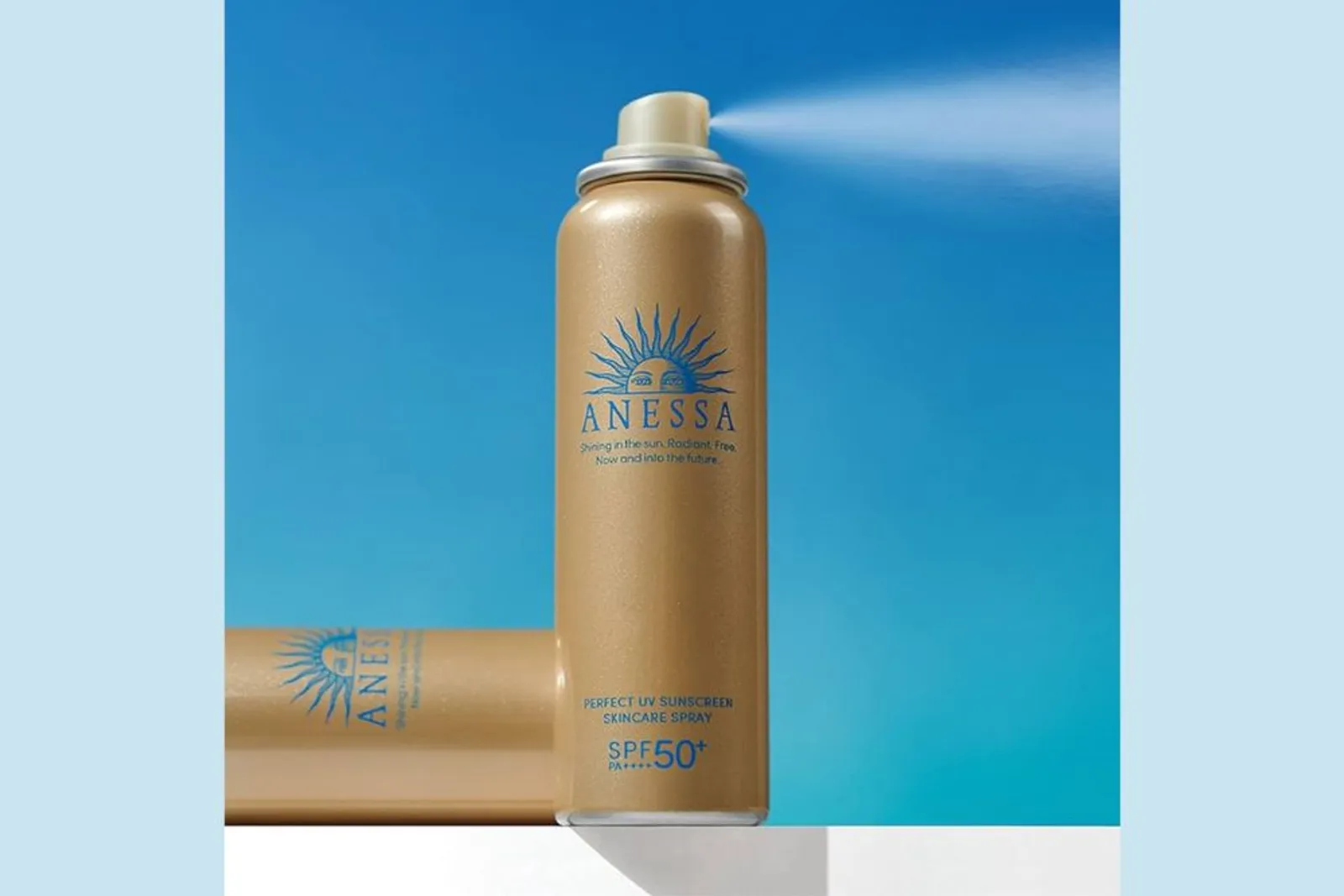 7 Pilihan Sunscreen Spray untuk Kulit Berminyak, Anti Greasy!