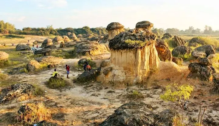 10 Wisata Hits di Gresik yang Wajib Kamu Kunjungi, Ada Bukit dan Pulau