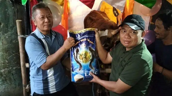 5 Trik Unik Jualan Kurban Menjelang Iduladha, Ada Kambing Berbusana?!