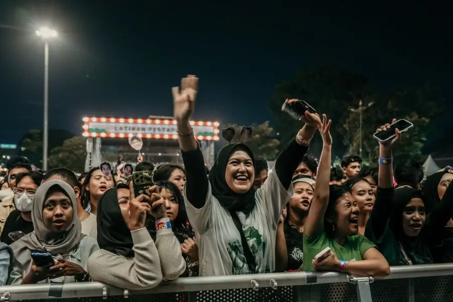 10 Potret Keseruan Muda Mudi Solo di "Latihan Pestapora"