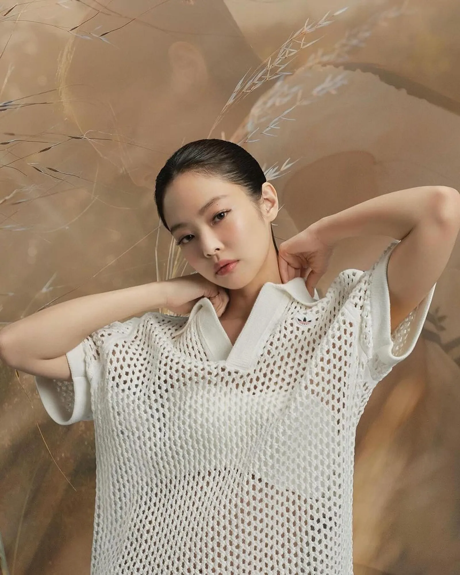 Jennie 'BLACKPINK' Bintangi Campaign adidas Originals CLOT Gazelle