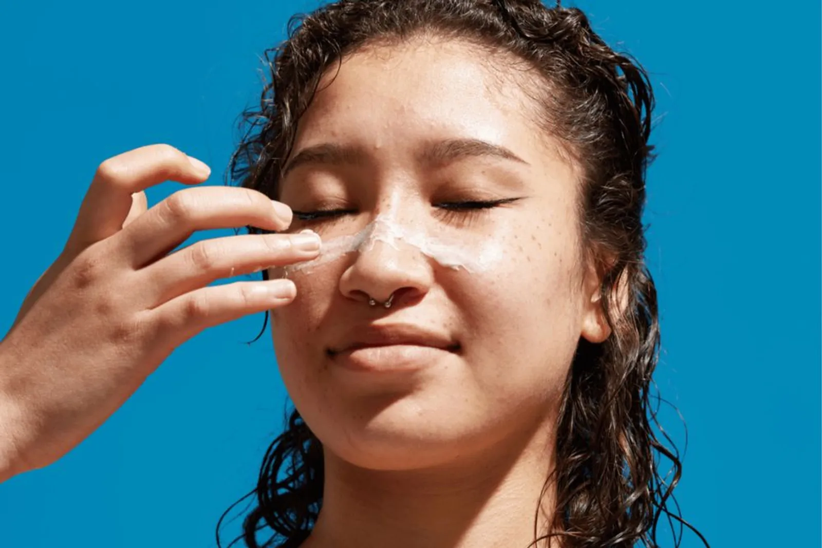 5 Akibat Tidak Memakai Sunscreen, Kulit Juga Butuh Perlindungan 