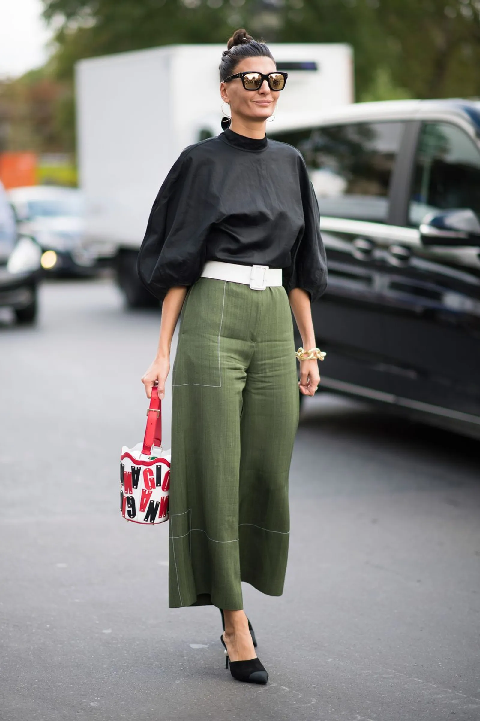 Kumpulan Celana Kain Wanita Kekinian untuk OOTD Stylish