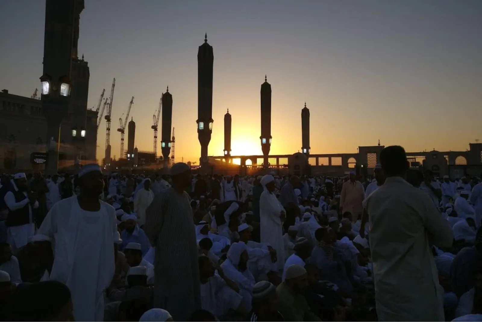 Apakah Anak-anak yang Pergi Haji Dianggap Sah? Berikut Dalilnya