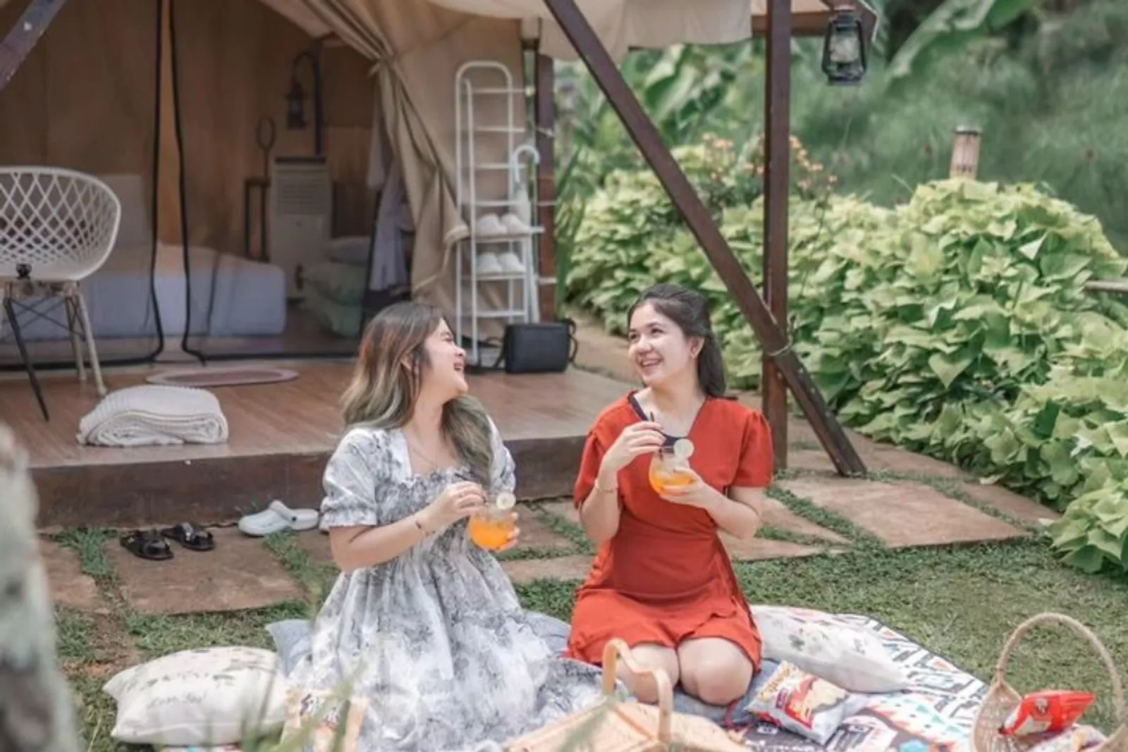 Sikabu Glamping, Sumatra Barat: Lokasi, Rute, dan Daya Tarik