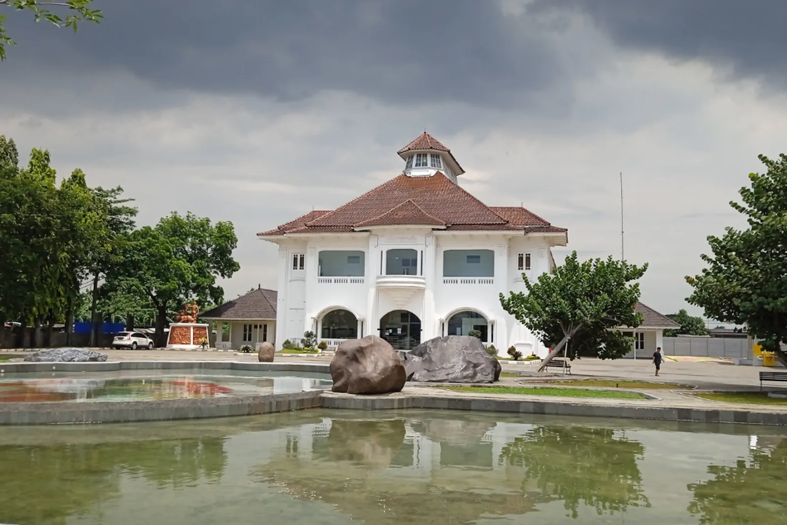 7 Tempat Wisata Bekasi Murah Meriah, Cocok untuk Akhir Pekan