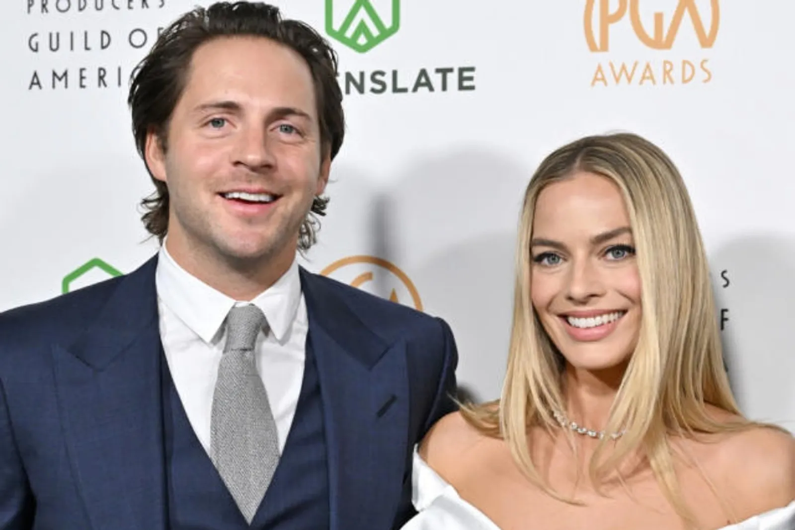 Selamat! Margot Robbie Hamil Anak Pertama usai 8 Tahun Menikah