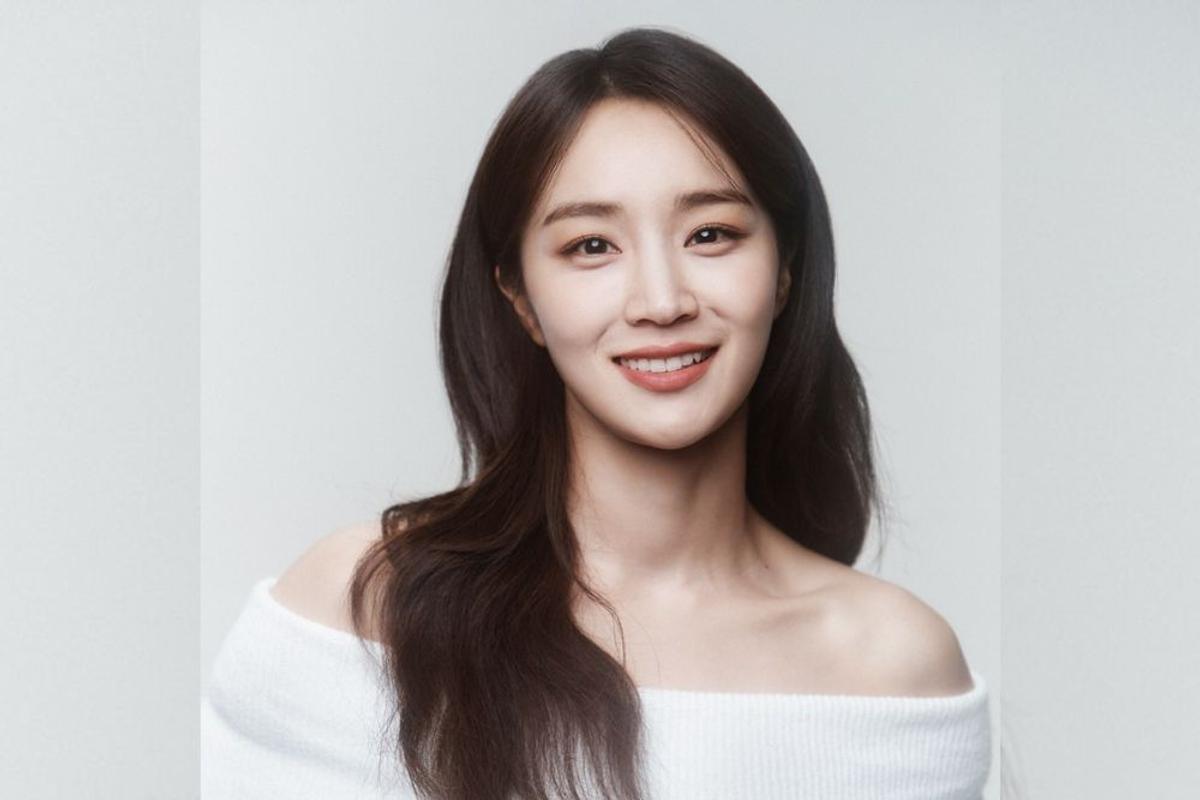 Jung Yoo Min Umumkan akan Menikah