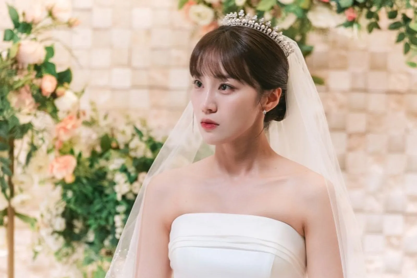 Aktris ‘Perfect Marriage Revenge’, Jung Yoo Min Umumkan akan Menikah