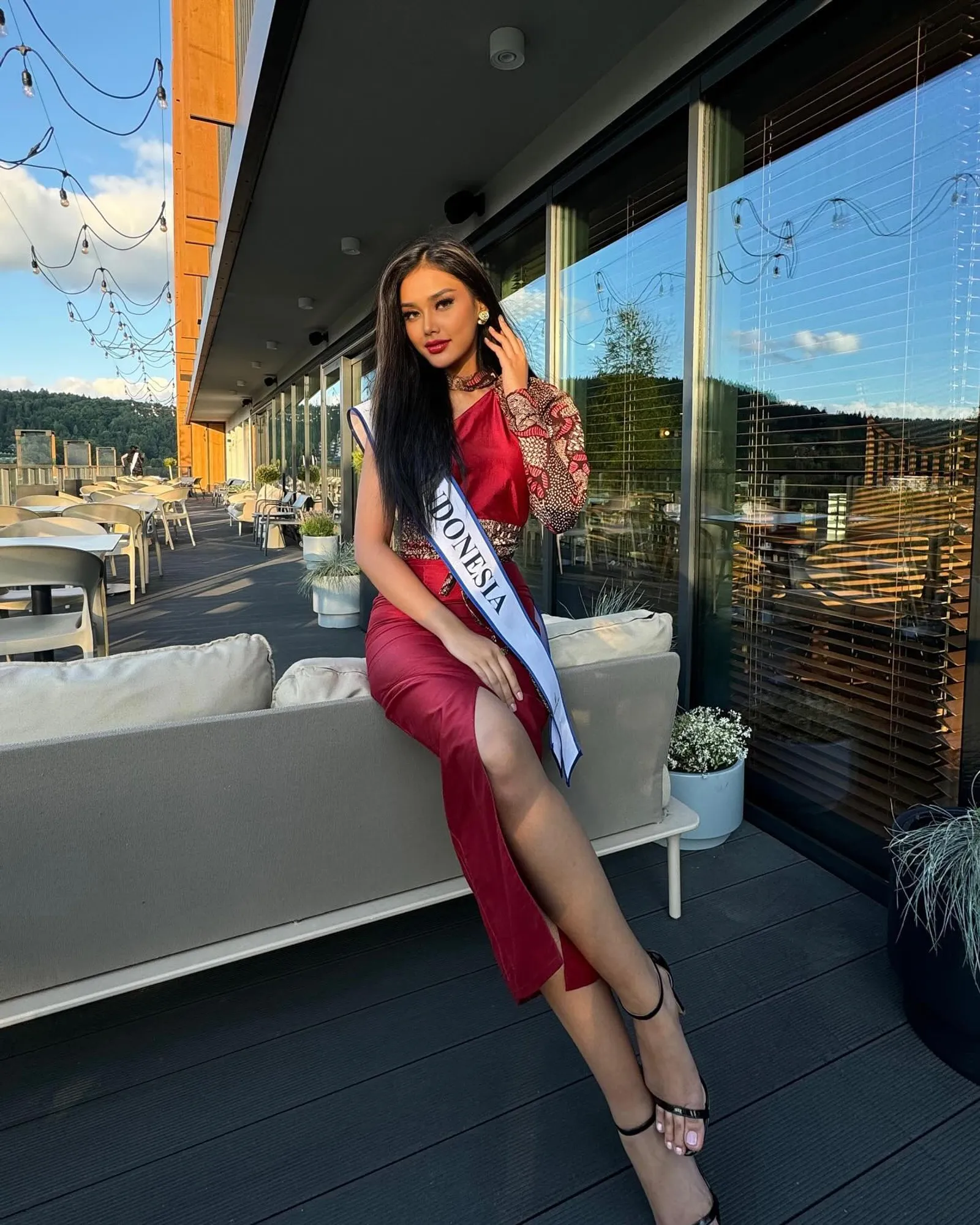 7 Gaya Harashta Haifa Zahra, Miss Supranational 2024 Asal Indonesia