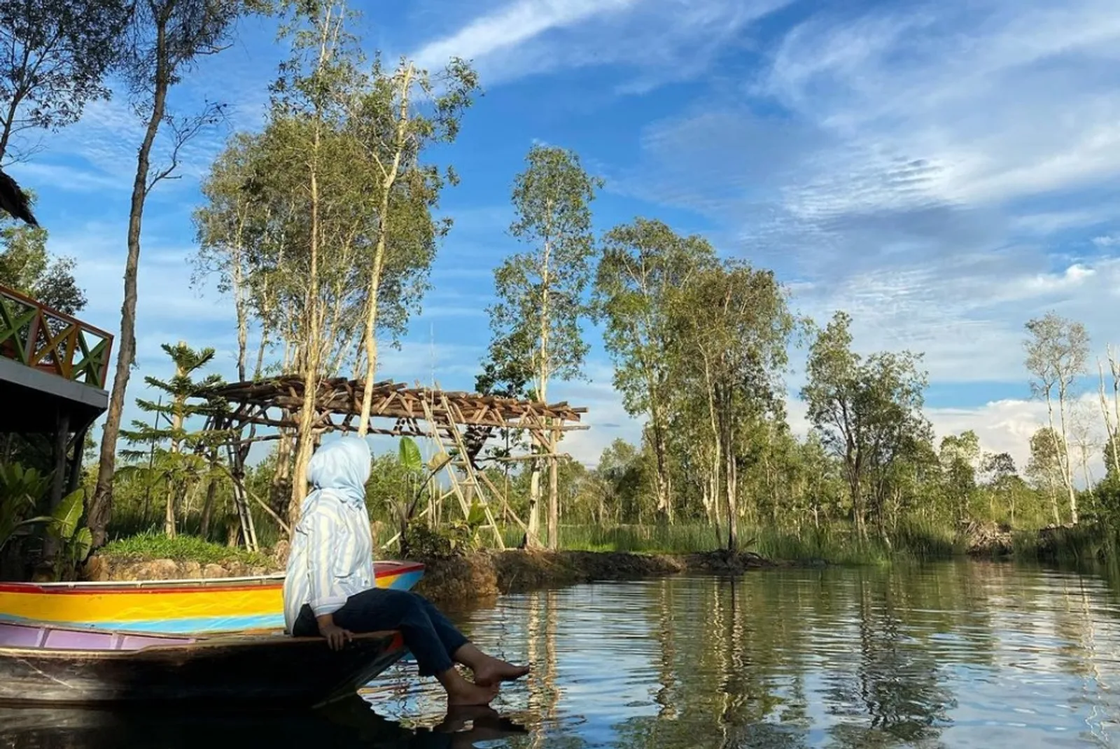 6 Tempat Wisata di Palembang yang Lagi Hits, Ada Hutan Cahaya Kekinian