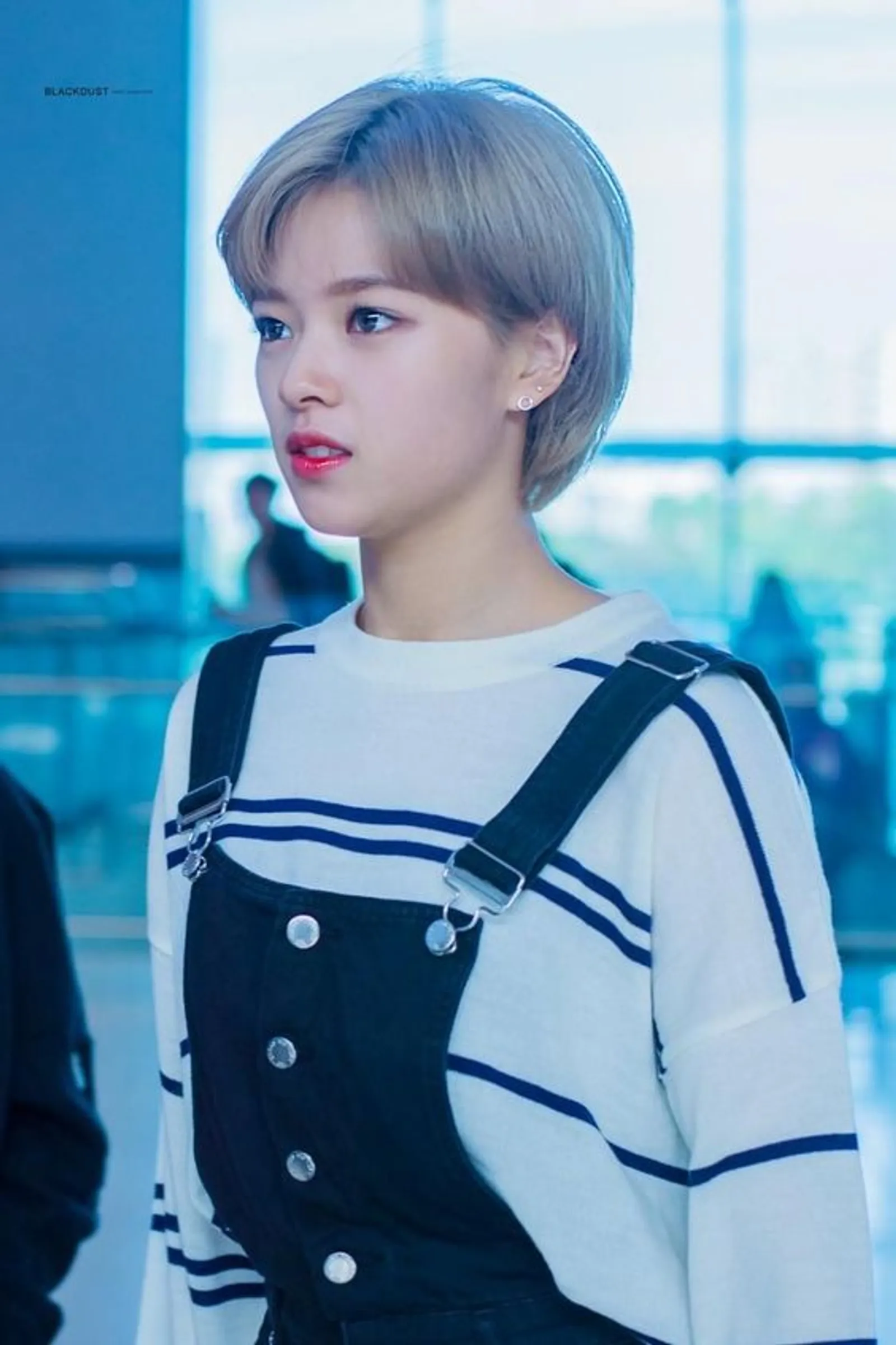 10 Pixie Cut Korean Style yang Bikin Tampilanmu Makin Stylish