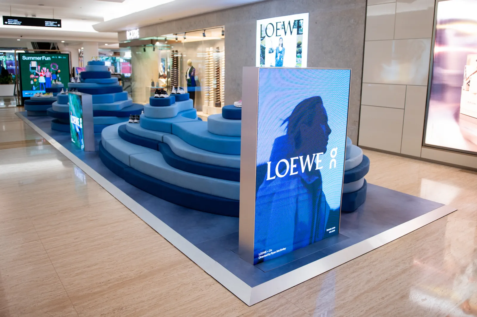 Gerai Pop-Up Imersif LOEWE x On Hadir di Plaza Indonesia