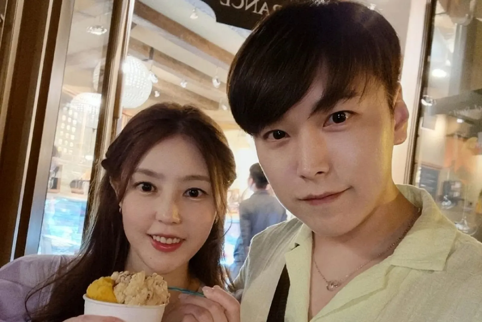 Kisah Cinta Sungmin 'Super Junior' & Istri, Umumkan Kehamilan Pertama!