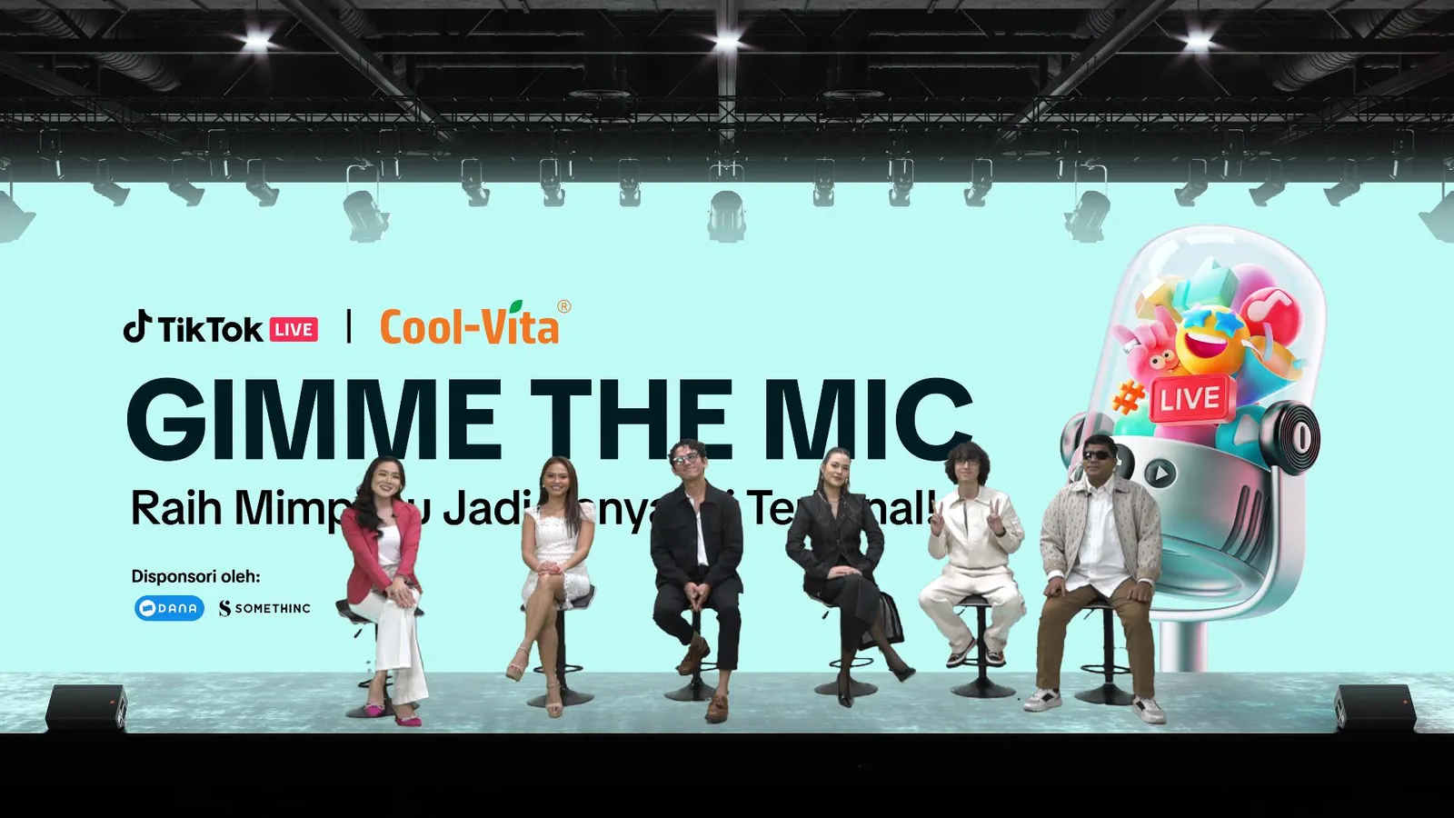 Punya Bakat Nyanyi? Ikutan TikTok LIVE Gimme The Mic 2024, Yuk!