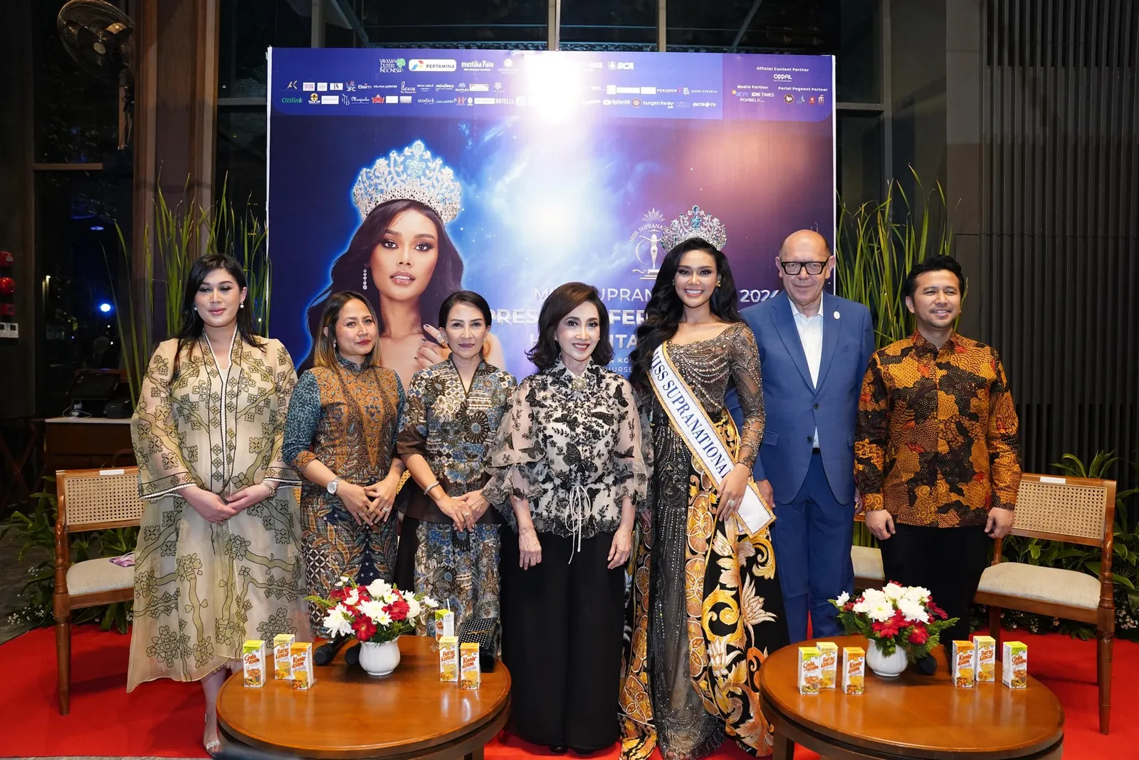 Tiba di Tanah Air, Miss Supranational 2024 Disambut BCA & YPI