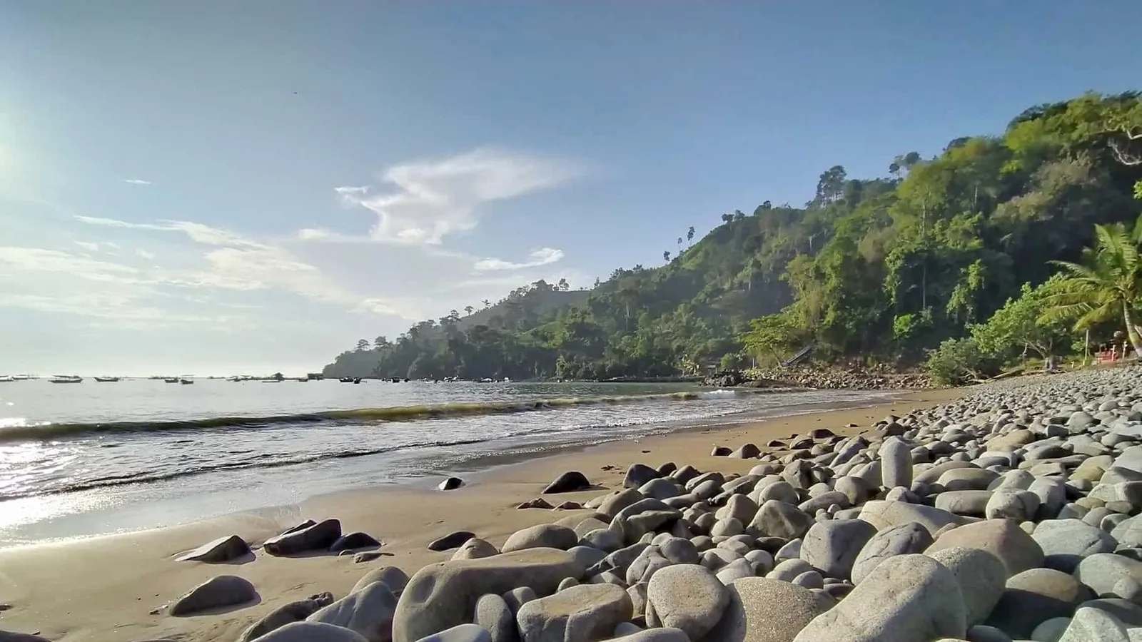 Pantai Klatak Tulungagung: Lokasi, Harga Tiket, dan Tips Wisata