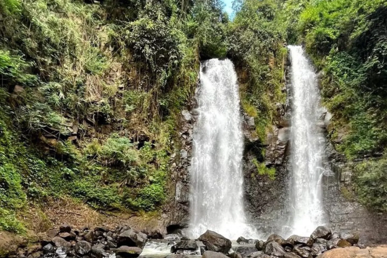 8 Tempat Wisata di Sumedang yang Suguhkan Panorama Alam