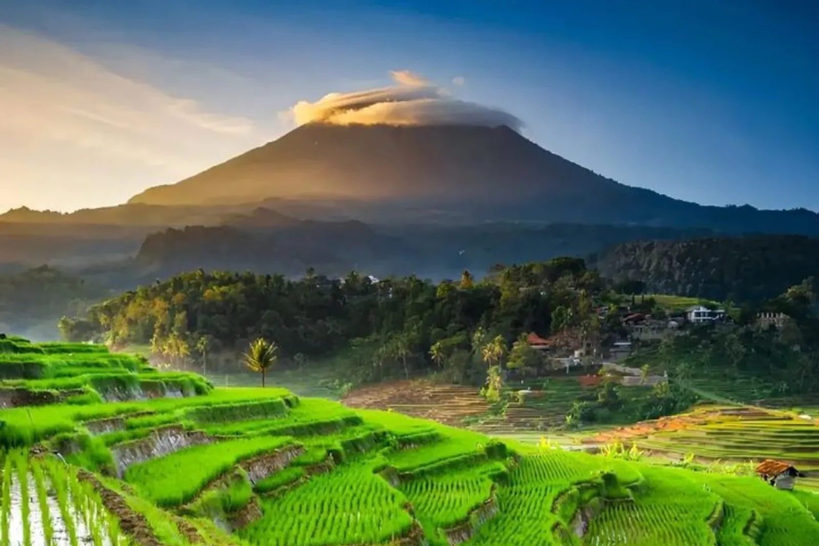 8 Tempat Wisata di Sumedang yang Suguhkan Panorama Alam