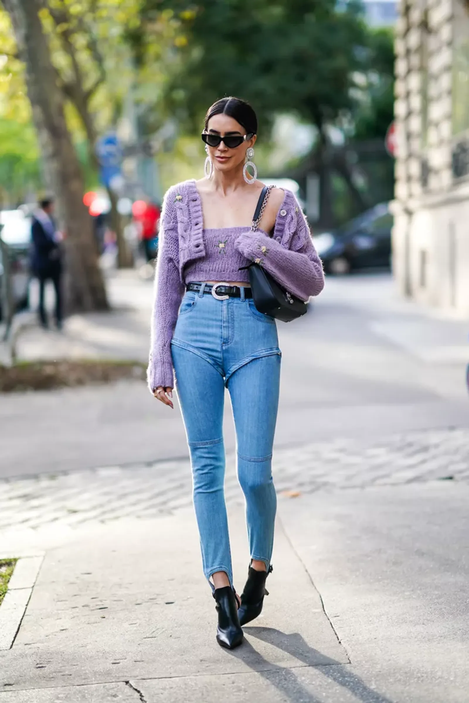 7 OOTD Celana Jeans Pensil Modis A La Fashionista