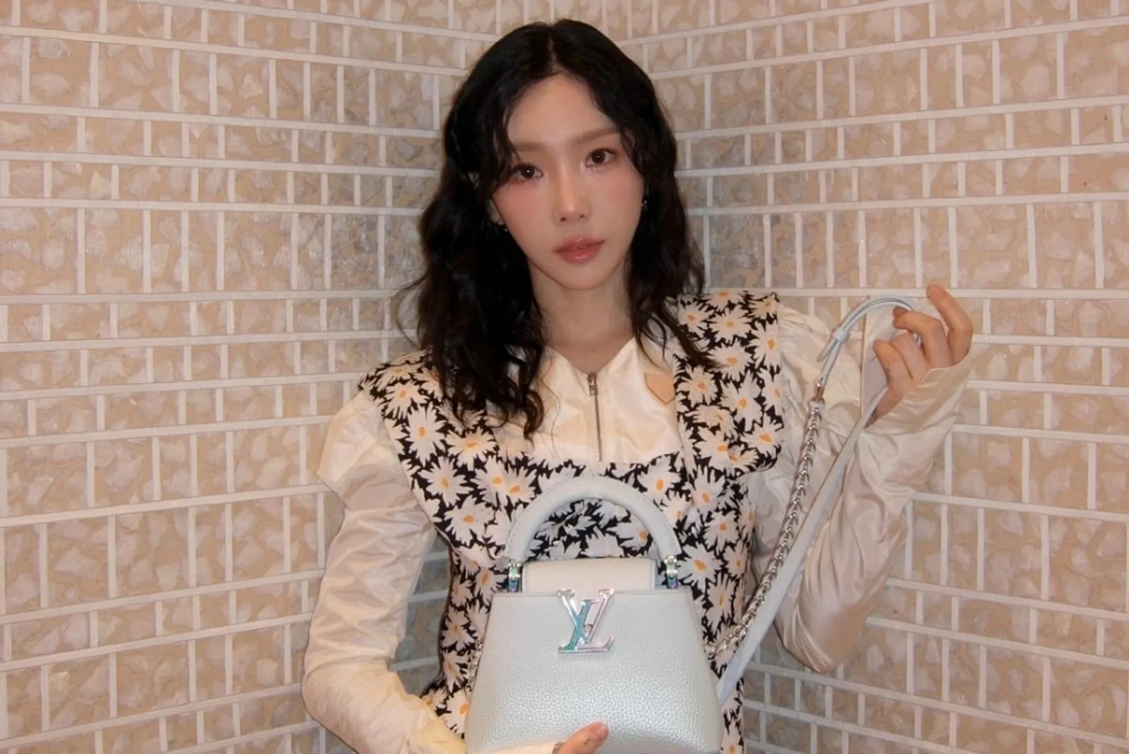 Taeyeon 'SNSD' Bocorkan Tipe Idealnya, Suka Laki-Laki yang Lembut!