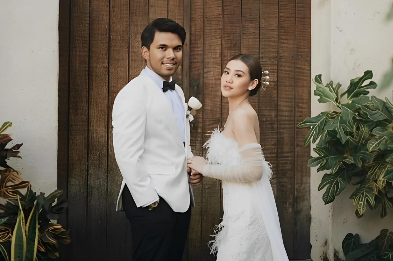 7 Foto Pre-Wedding Thariq Halilintar & Aaliyah Massaid, Beragam Konsep