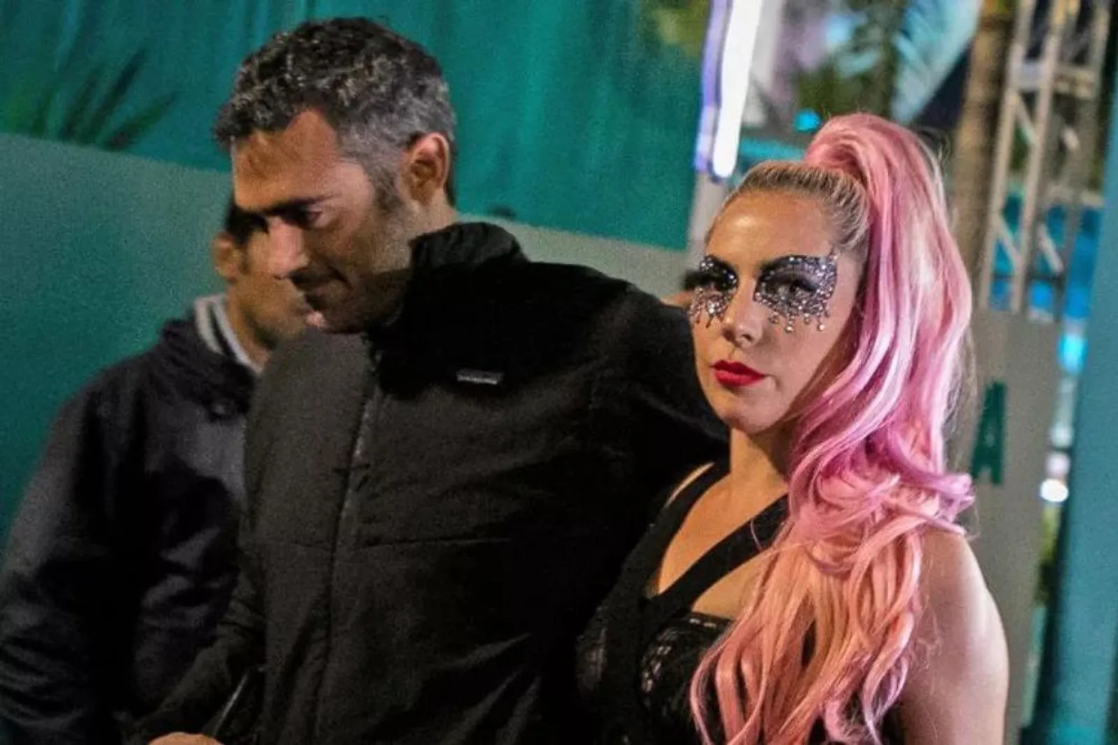 4 Tahun Pacaran, Lady Gaga dan Michael Polansky Dikabarkan Tunangan